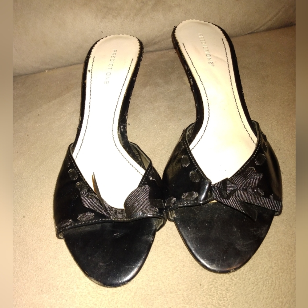 Leather open toe slipon heels